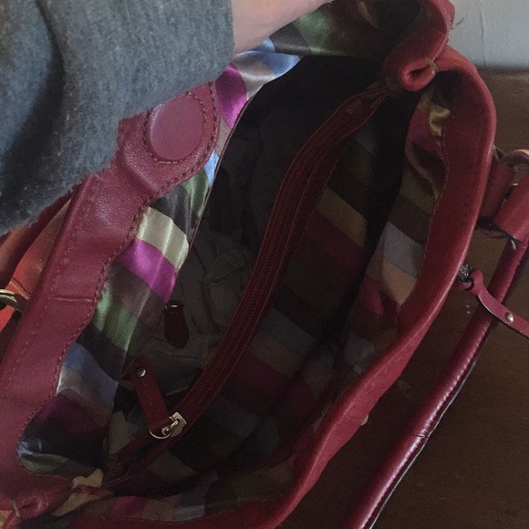 Tignanello supple red leather shoulder bag NWOT - Picture 7 of 8